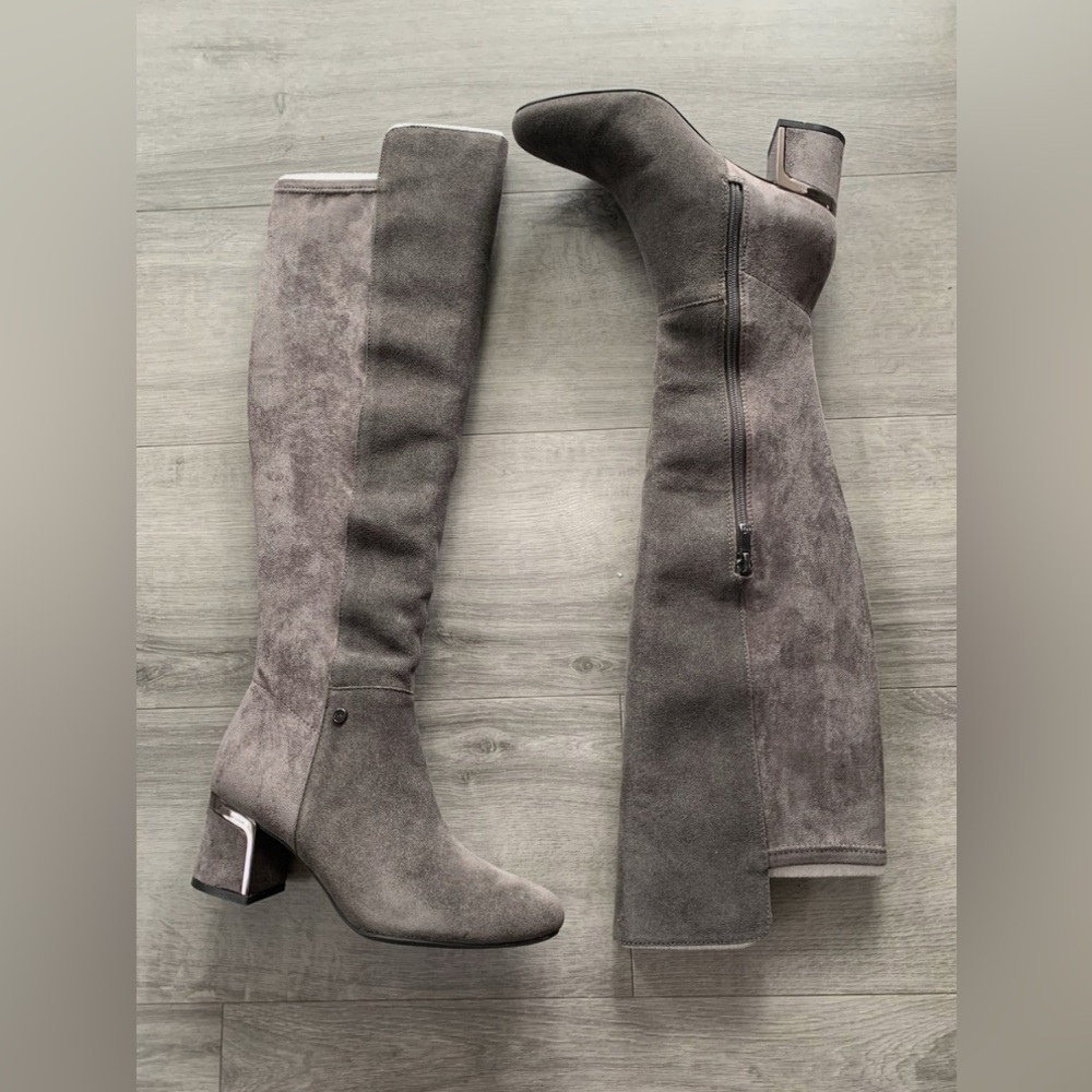DKNY Women's Knee High Tall Boot Steel
Suede with Stretch